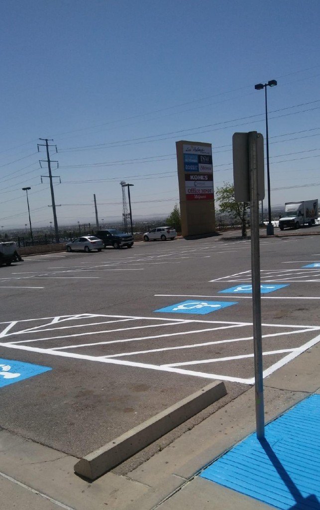 Commercial asphalt and parking lot project