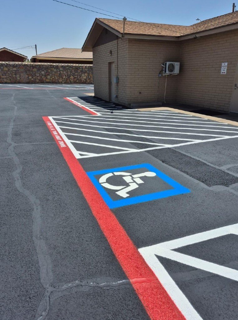 Commercial asphalt and parking lot project