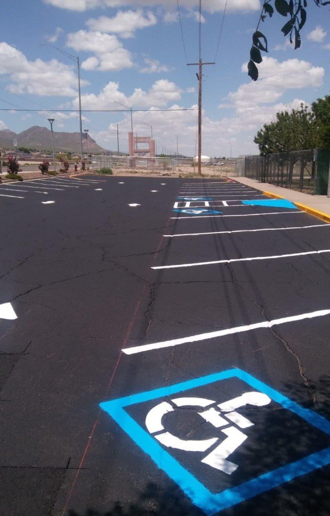 Commercial asphalt and parking lot project